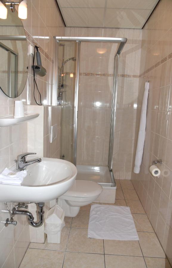 Hotel Schuurman Emlichheim Экстерьер фото
